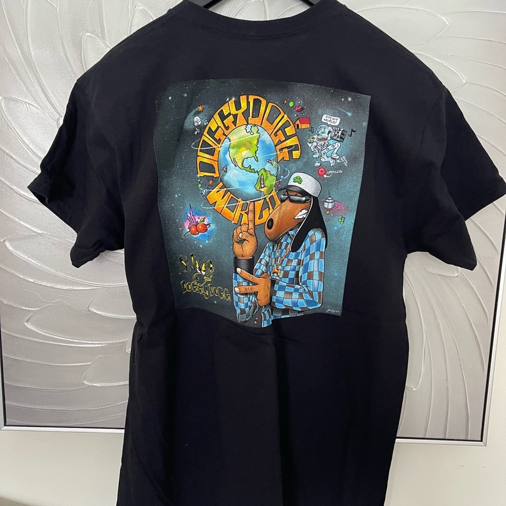 Death Row Records Mens Large Graphic Snoop Dogg World Mens Shirt LARGE NEW NWT